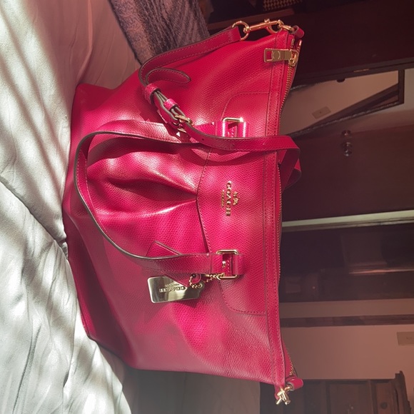 Coach Leather Handbag. Dark Pink, only used twice - Picture 2 of 3